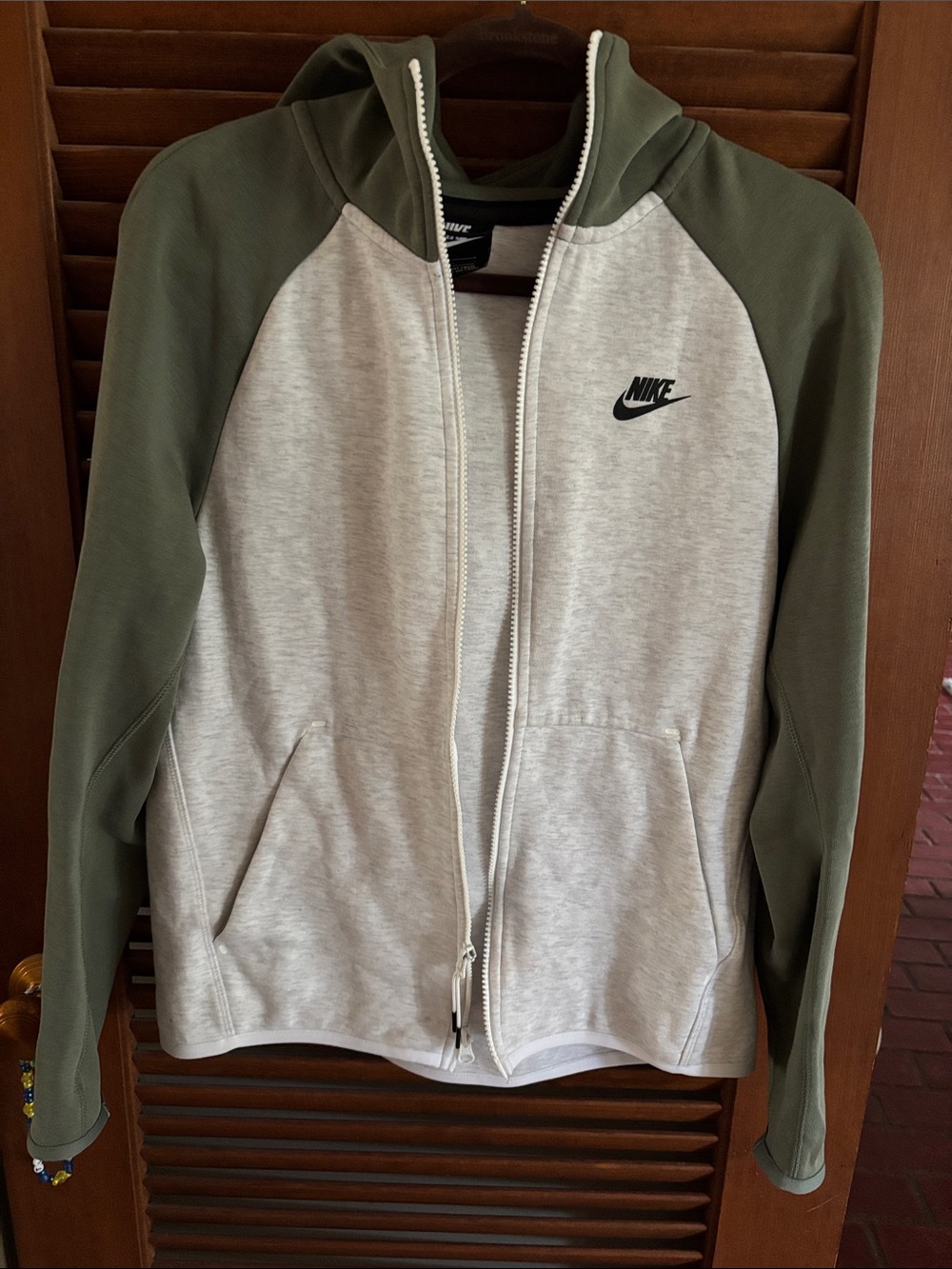 Nike Olive & Light Gray Full-Zip Performance Hoodie